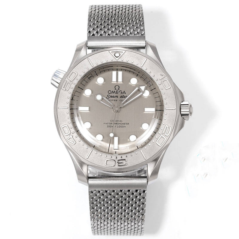 【OR製】 オメガコピー シーマスター ダイバー300M マスタークロノメーター 210.30.42.20.06.002 グレー